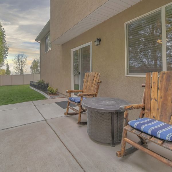 Backyard Slab Construction in Longmont